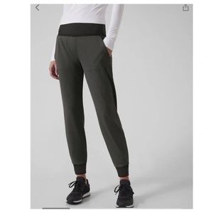 Athleta Venice Textured Jogger